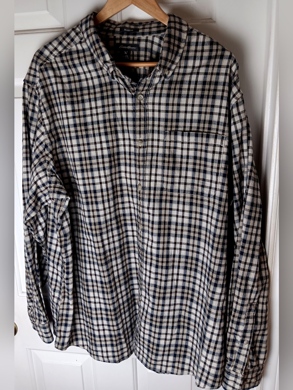 Eddie Bauer Mens 2XL Tan Blue Plaid Flannel Button-Down Long Sleeve NWT